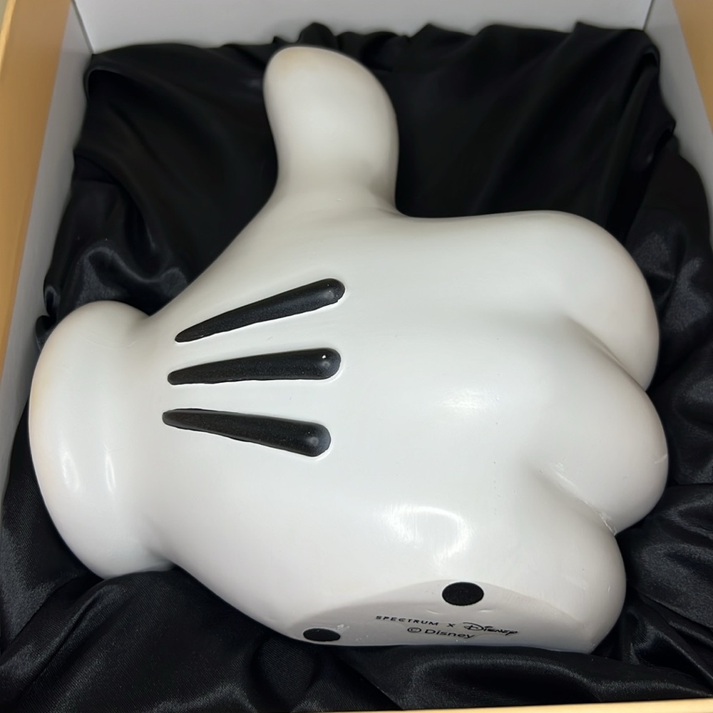 Spectrum Collections x Mickey Mouse Hand Makeup Brush Holder